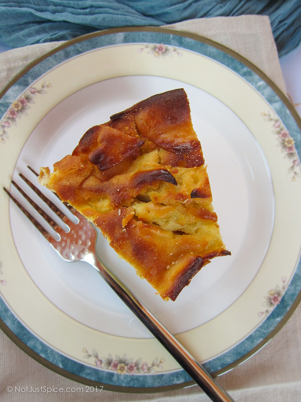 Apple Ring Cake | Apple Ciambella on notjustspice.com