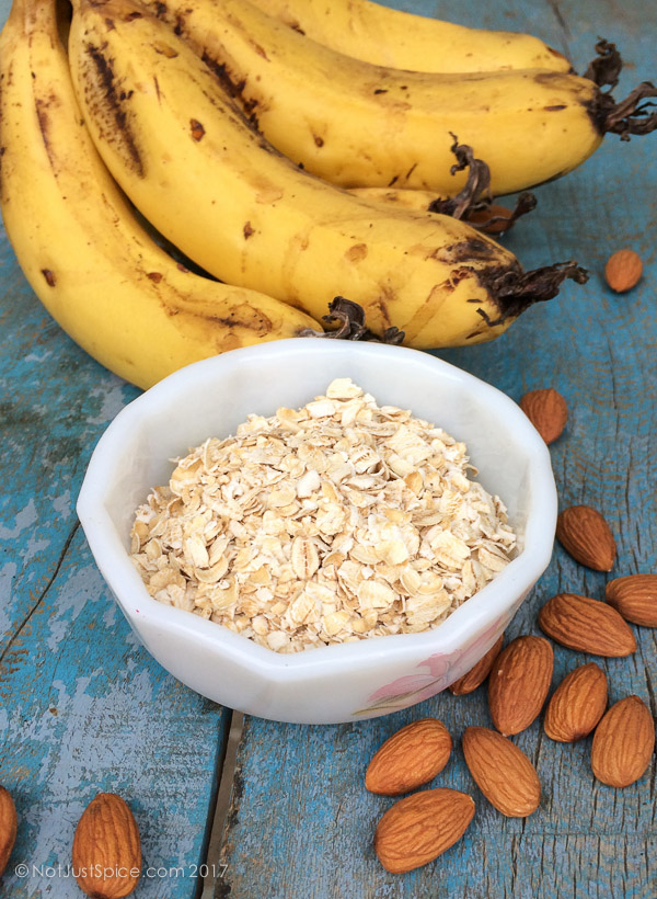 Banana Oatmeal Almond Smoothie on notjustspice.com