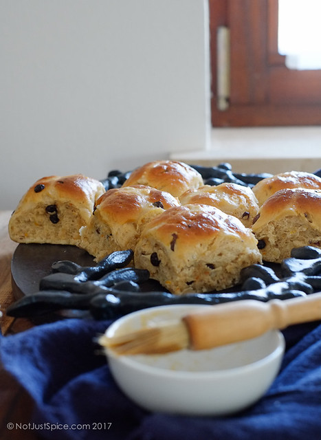 Hot Cross Buns on notjustspice.com