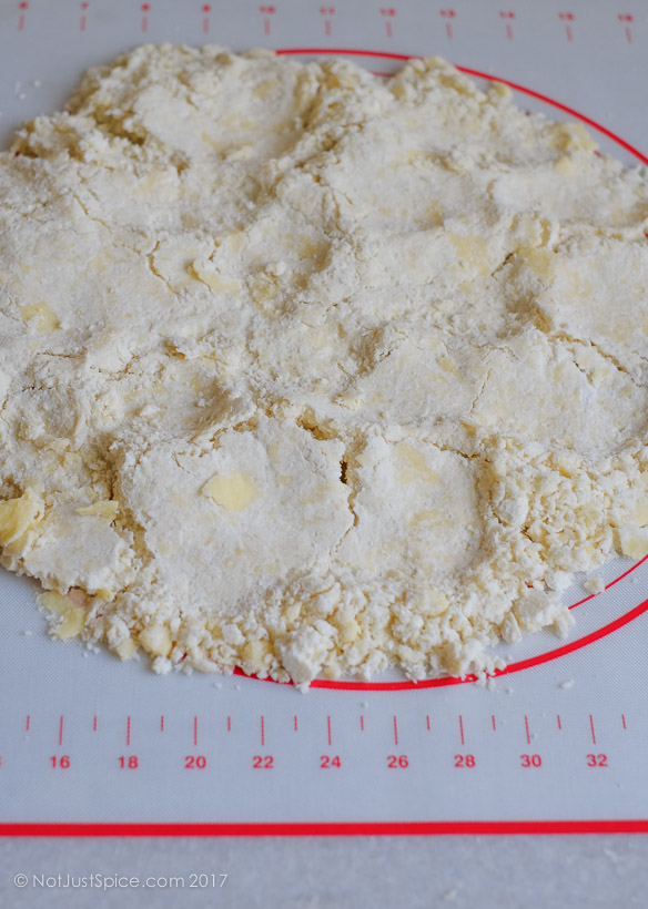 How to Make the Perfect Classic Pastry Crust on notjustspice.com
