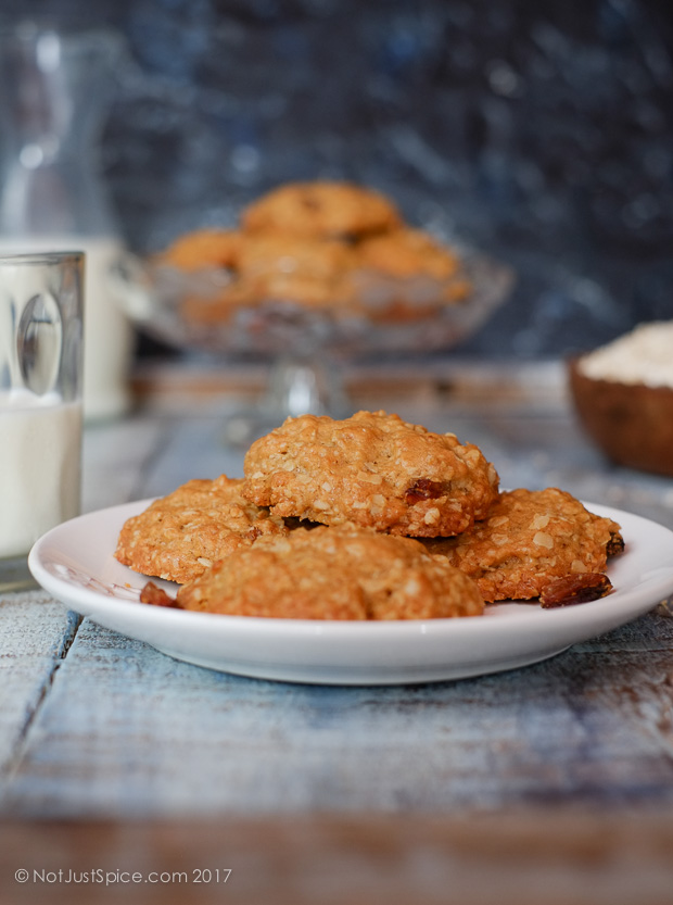 Oatmeal Raisin Cookies | Rise and Shine Breakfast Cookies on notjustspice.com