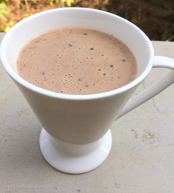 The Ultimate Oatmeal Smoothie on notjustspice.com, made with Nutella, peanut butter, dates, banana and oats