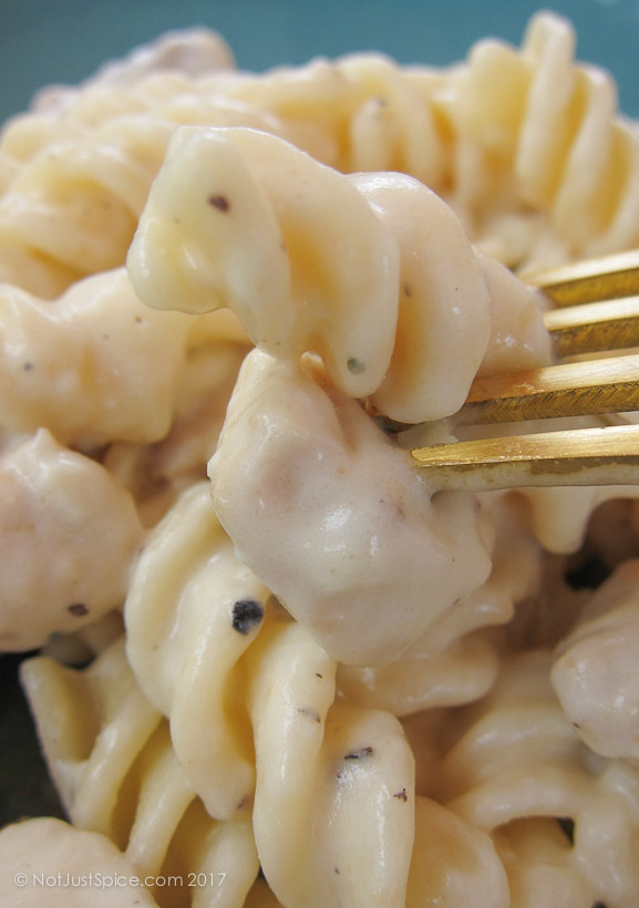 White Sauce Chicken Pasta | Fusilli with White Sauce and Chicken on notjustspice.com